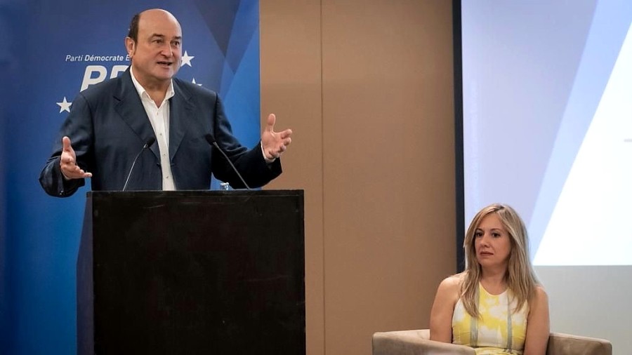 Ortuzar aboga por consolidar Europa “como espacio de justicia, democracia y progreso” desde “la unidad” y “respetando la diversidad” Ortuzar aboga por consolidar Europa “como espacio de justicia, democracia y progreso” desde “la unidad” y “respetando la diversidad”