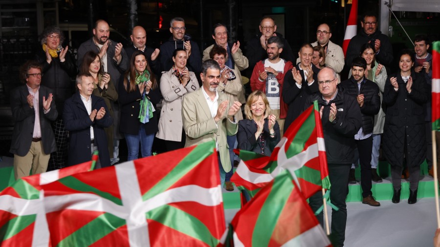 EAJ-PNV euskal gizarteari: “Bozkatu egin behar da: abstentzioak ez du ezer konponduko, jakingo dugu zuen mezuak entzuten” EAJ-PNV euskal gizarteari: “Bozkatu egin behar da: abstentzioak ez du ezer konponduko, jakingo dugu zuen mezuak entzuten”