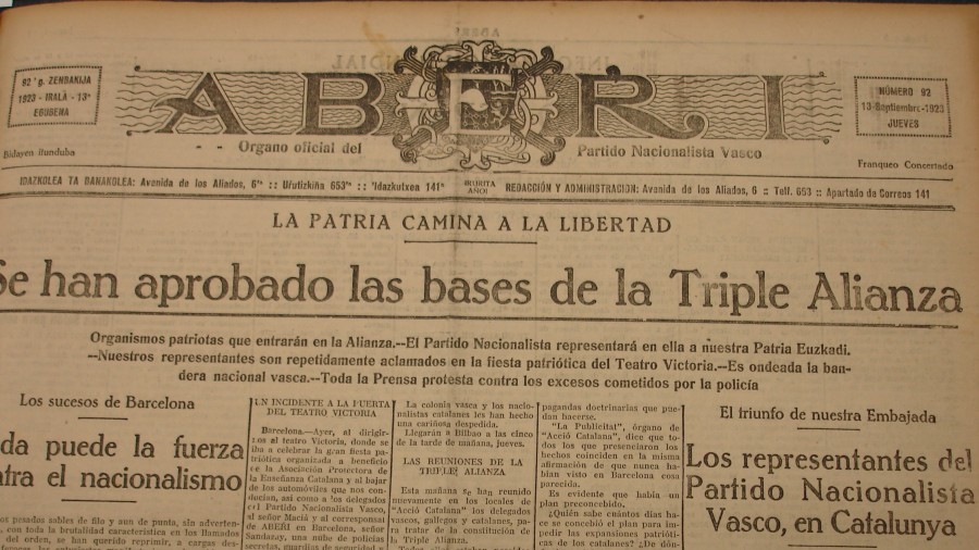 La Triple Alianza, pacto de amistad y colaboración entre Euskadi, Catalunya y Galiza, cumple hoy cien años