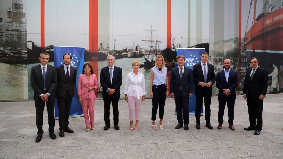 Europa ahalegin betean deskarbonizazioa arintzeko, energia garbiak baliatuz