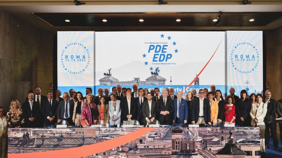 Ortuzar y Atutxa encabezan la delegación de EAJ-PNV que mañana asistirá en Mainz al Congreso del Partido Demócrata Europeo