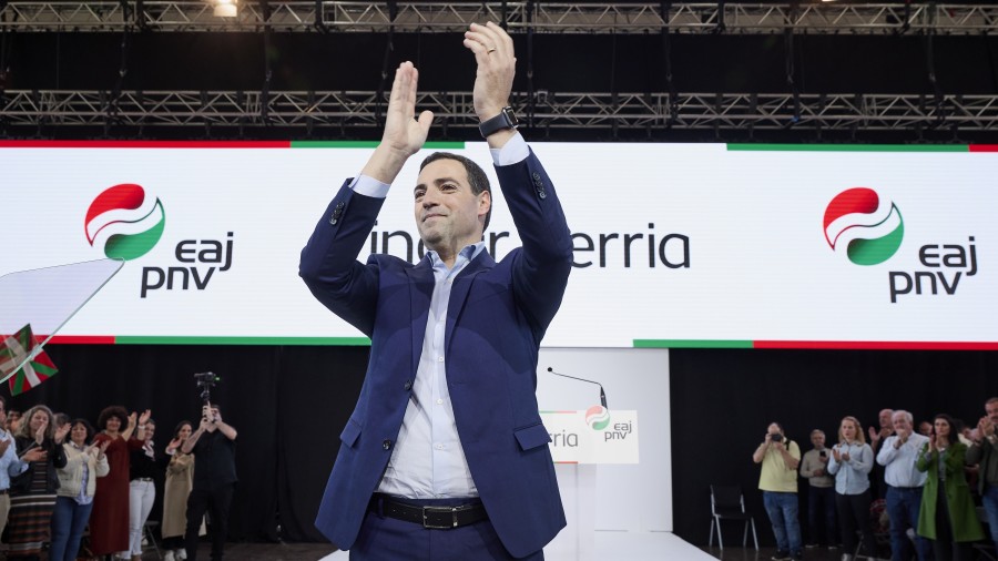 Imanol Pradales: “Ongizatearen Euskadi berria lideratuko dugu, arima duen nazioa, munduan ahots propioa izango duena” Imanol Pradales: “Ongizatearen Euskadi berria lideratuko dugu, arima duen nazioa, munduan ahots propioa izango duena”