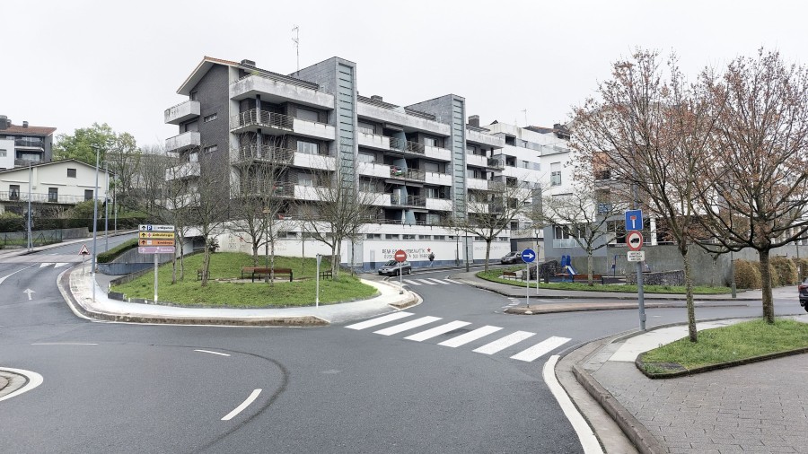 Usurbilgo EAJ-PNVk San Inazio kalearen eta Aitzezarra kalearen artean oinezkoentzako ibilbide segurua sortzeko eskatu du berriro, Zelai Haundi zeharkatuz