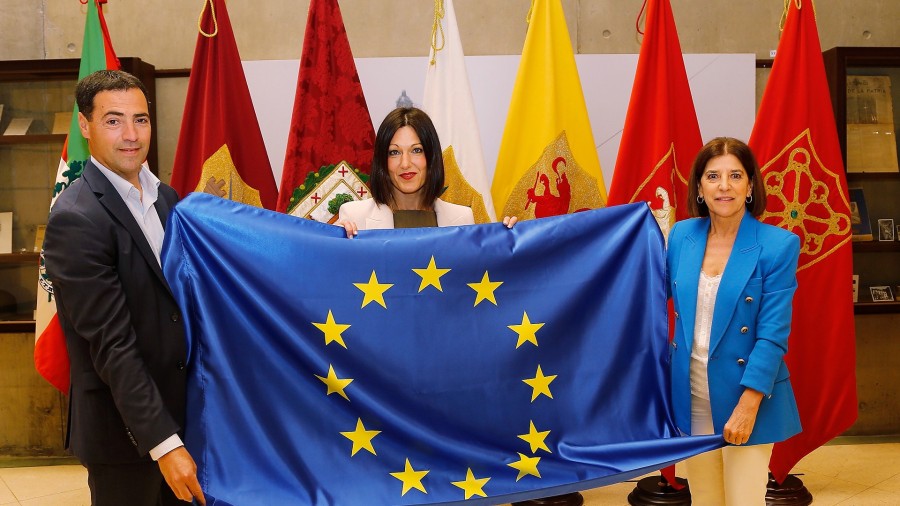 EAJ-PNVren adierazpena Europaren Egunean. EAJ-PNVren adierazpena Europaren Egunean.