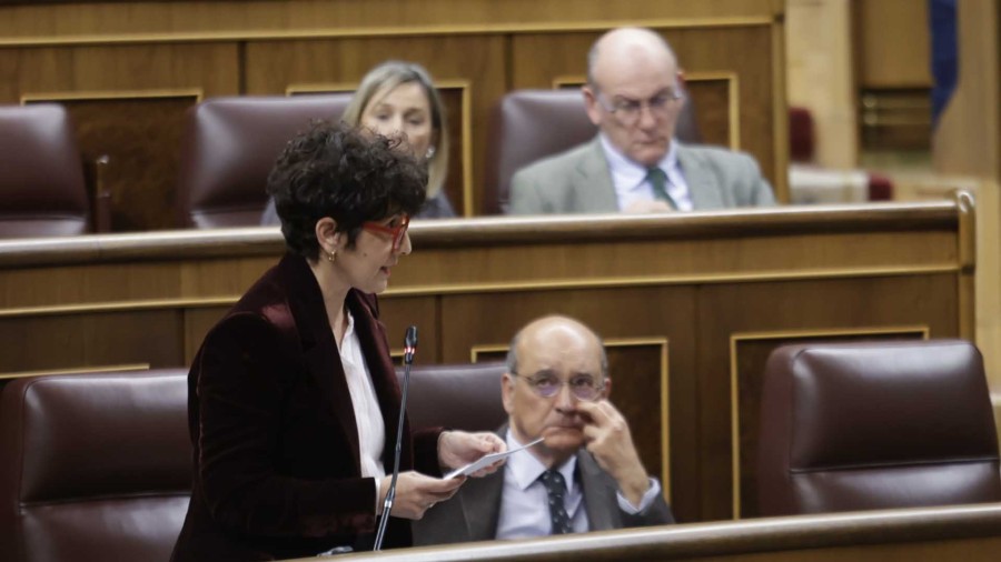 El Grupo Vasco urge al Gobierno español a dar solución al déficit de profesionales en el sistema público de salud