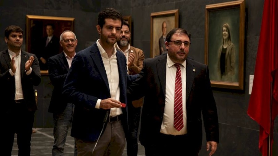 Javi Ollo Martínez toma posesión como Parlamentario Foral de Geroa Bai Javi Ollo Martínez toma posesión como Parlamentario Foral de Geroa Bai