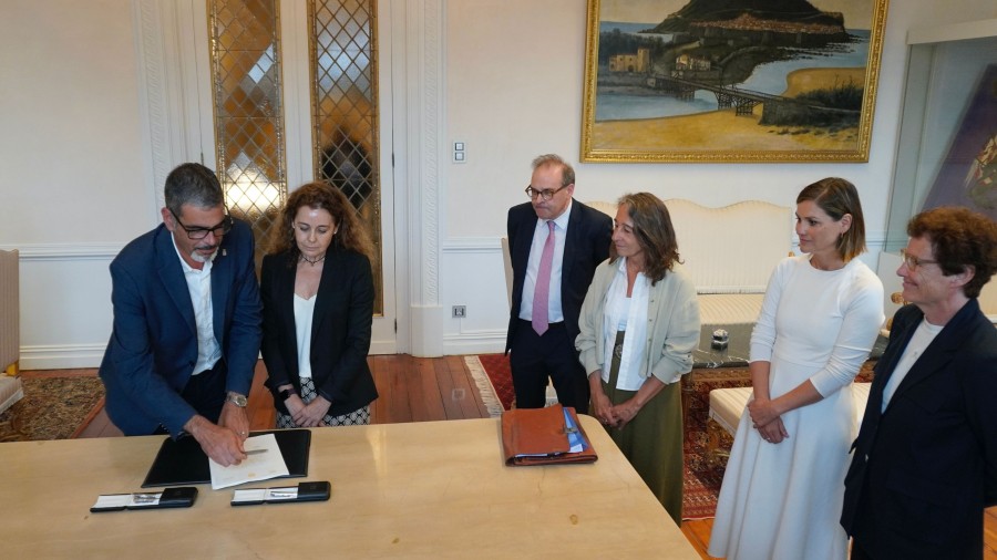 INVIED-ek Donostiako Udalari eskualdatu dio Loiolako Kuartelen lursaila 