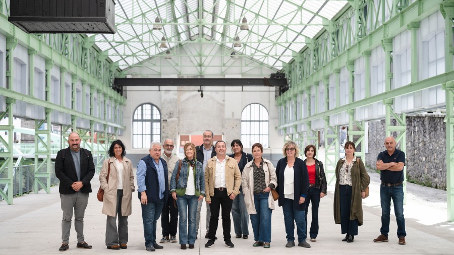 EAJ-PNVren lanari esker Soraluze biziberritzen ari da: SAPAko pabiloia eta Gabolatseko zubi berria errealitate dira