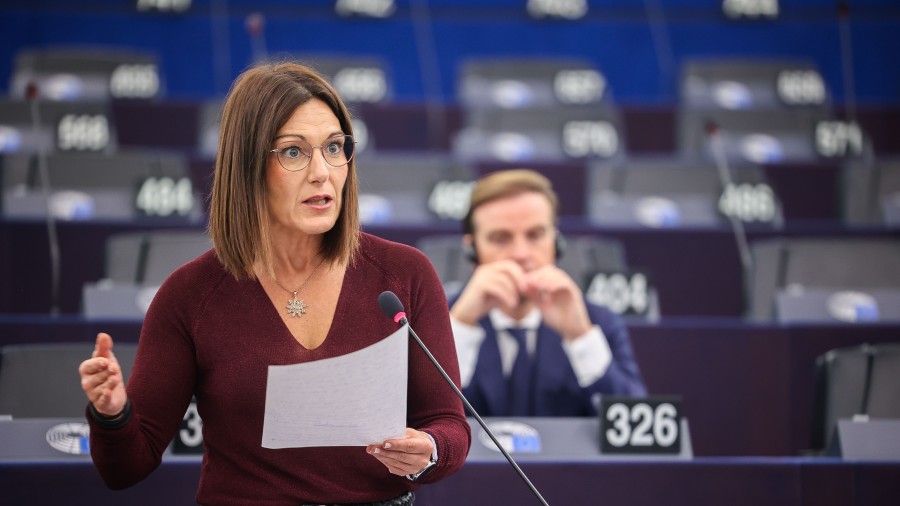 Oihane Agirregoitia: “La revisión de la norma sobre la retirada del carné ayudará a combatir la impunidad al volante en la Unión Europea”