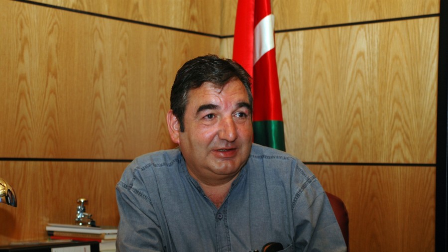 José Ángel Agirrebengoa Imaz zendu da, Napar Buru Batzarraren presidente ohia, gaixotasun luze baten ondorioz 