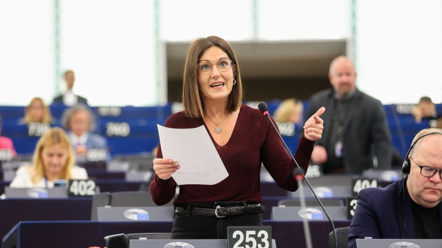 EAJ-PNV-k neurriak eskatu ditu Bruselan, alturako ontzidia eskoziar kaletan jarri diren mugetatik babesteko    