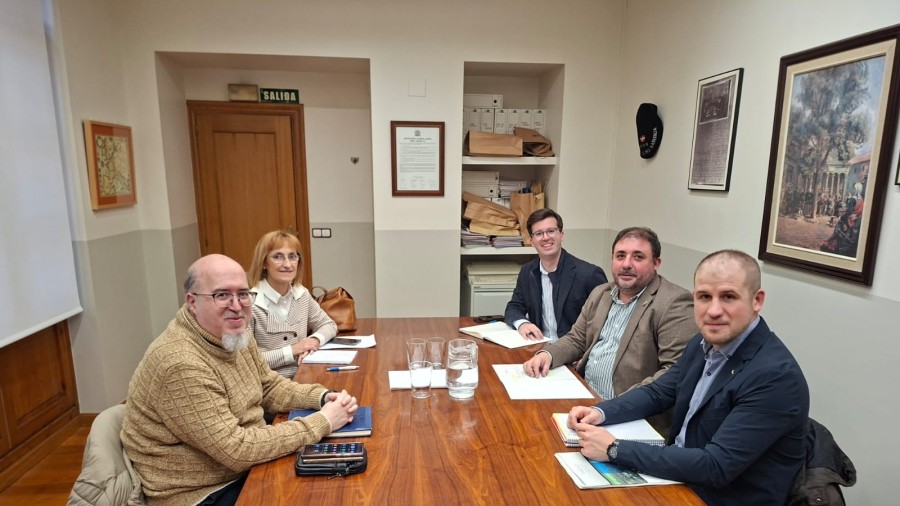 EAJ-PNV Nafarroa se reúne con la Asociación de Comerciantes de Navarra y reitera su compromiso de seguir impulsando el comercio de proximidad