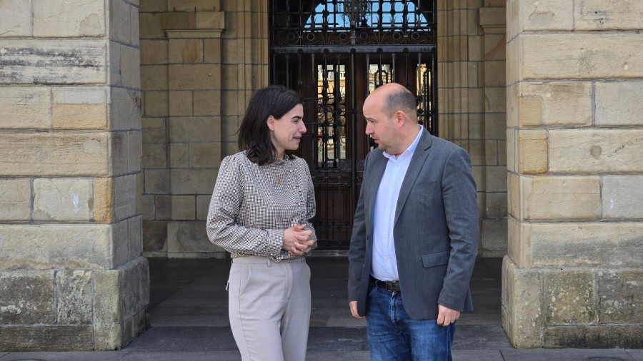 Los grupos municipales Socialistas de Irun e Irungo EAJ-PNV hacen balance de su primer año como Gobierno de coalición Los grupos municipales Socialistas de Irun e Irungo EAJ-PNV hacen balance de su primer año como Gobierno de coalición
