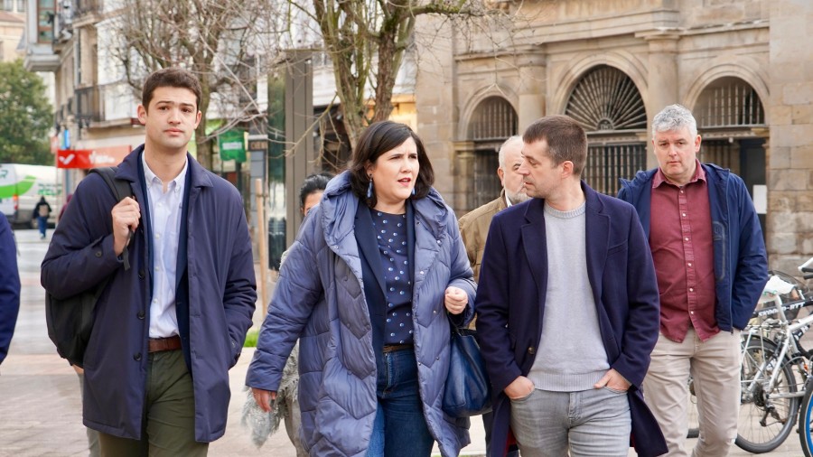 Amplio consenso en el Parlamento Vasco para refrendar la apuesta de Euskadi por el empleo industrial y el futuro de Tubos Reunidos