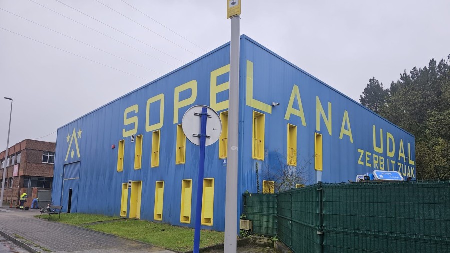 EAJ-PNV de Sopela denuncia que EH Bildu y Elkarrekin Podemos han tenido tres años sin instalar dos puntos de recarga eléctrica previstos para uso público