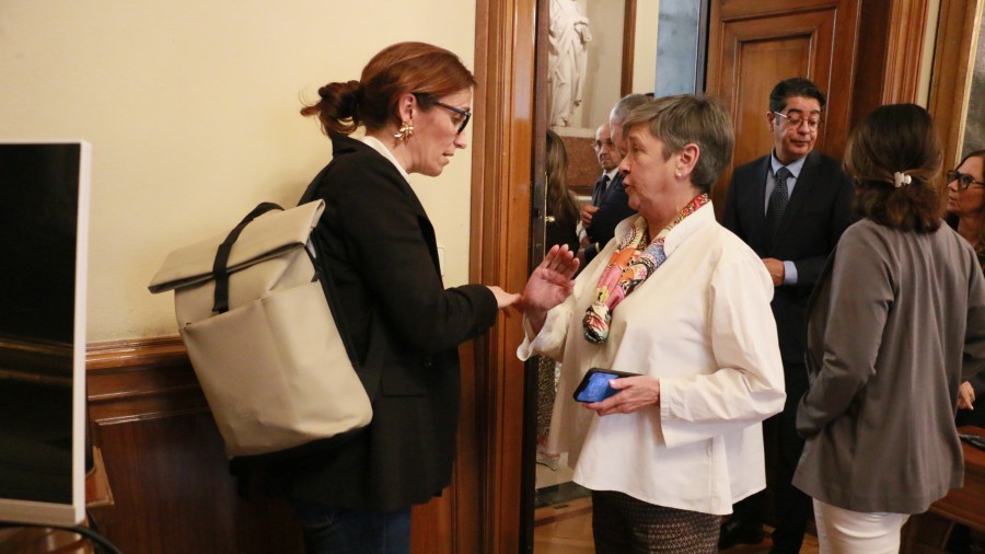 EAJ-PNVk medikuekin negoziatzen jarraitzeko asmorik duen galdetuko dio Osasun ministroari