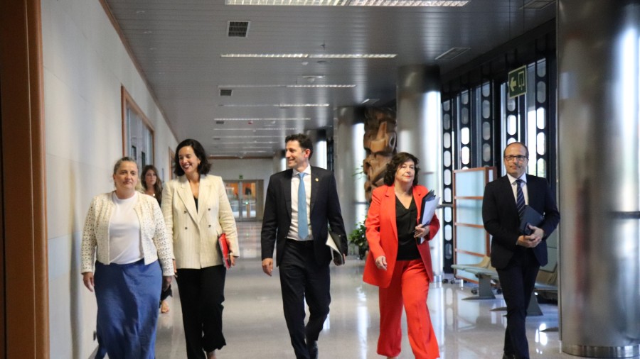 La CMCE acuerda actualizar la financiación de la Dependencia en Euskadi, incrementando los recursos en casi 250 millones de euros al año La CMCE acuerda actualizar la financiación de la Dependencia en Euskadi, incrementando los recursos en casi 250 millones de euros al año