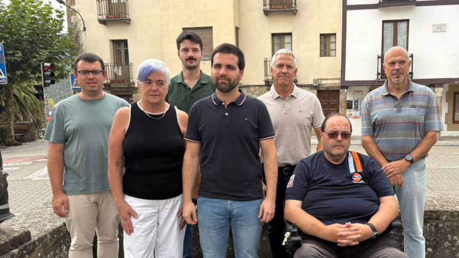 EAJ-PNV Debagoiena reclama conexiones directas en autobús desde Elgeta y Antzuola al Hospital de Arrasate, más frecuencias con las capitales, y más salidas y llegadas a Oñati EAJ-PNV Debagoiena reclama conexiones directas en autobús desde Elgeta y Antzuola al Hospital de Arrasate, más frecuencias con las capitales, y más salidas y llegadas a Oñati