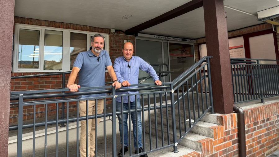 Irungo EAJ-PNV cumple con su compromiso y recupera el servicio de bar y restaurante de Luis Mariano e Iraso Irungo EAJ-PNV cumple con su compromiso y recupera el servicio de bar y restaurante de Luis Mariano e Iraso