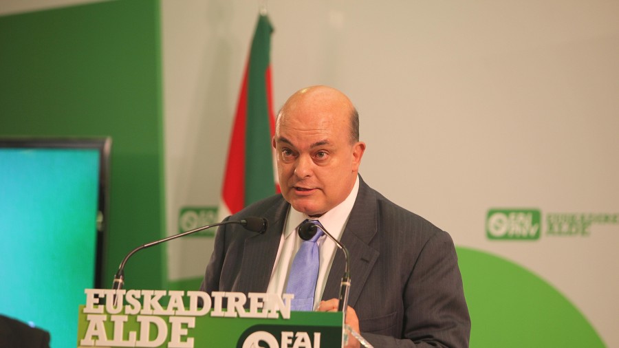 Inicio de campaña en Gasteiz (Emilio Olabarria)