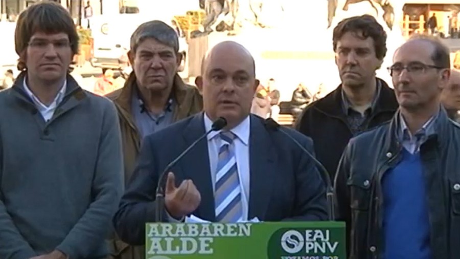 Olabarriak Errioxako Presidentearen jarrera salatzen du