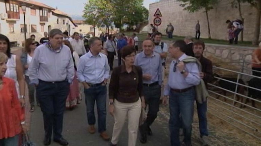 Politika ekonomiko berria proposatzen dugu, denon artean enplegua sortzeko