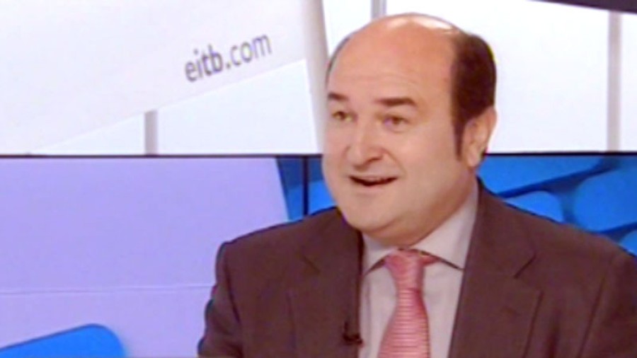 Andoni Ortuzar ETB2ko Egun on Euskadi saioan