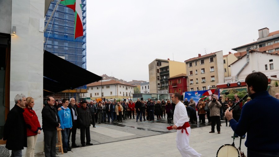 Ortuzarrek Bilduren faltsukeria eta bakardadea salatu du Galdakaon