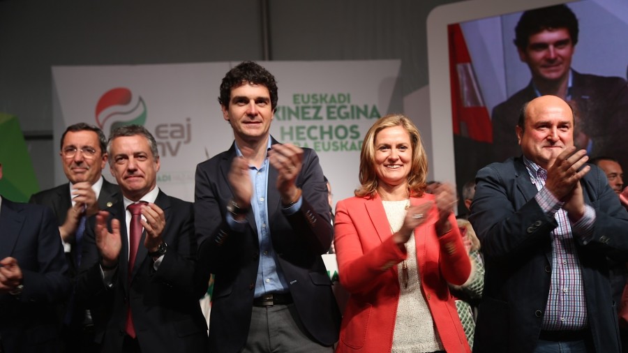 Urkullu reivindica con “hechos” el compromiso social de EAJ-PNV 