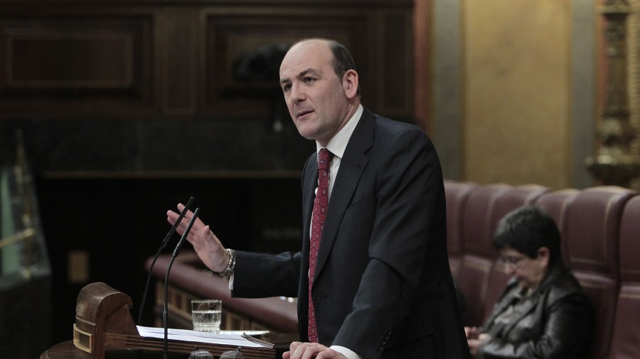 El Grupo Vasco rechaza la reforma del aborto por considerarla “innecesaria, perjudicial y de consumo interno para el PP”