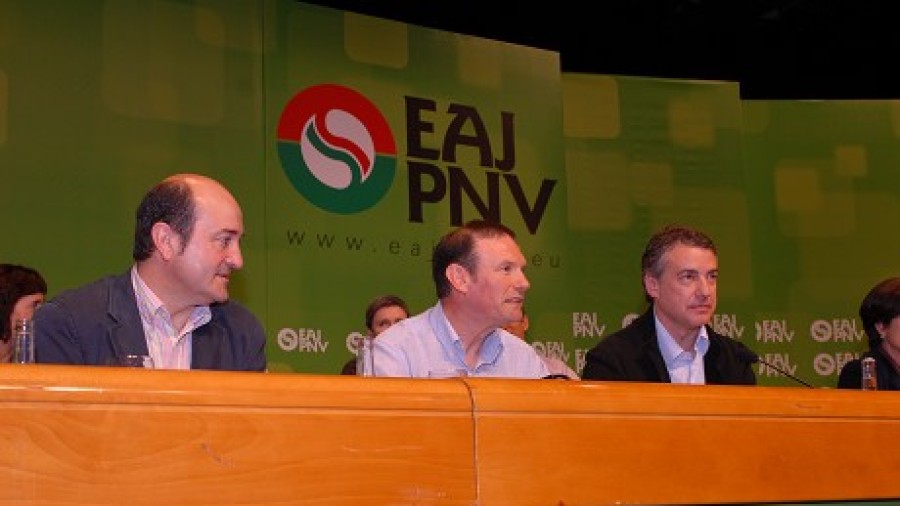 Intervención en euskera e Iñigo Urkullu ante la Asamblea Nacional informativa celebrada en el Palacio Euskalduna de Bilbao