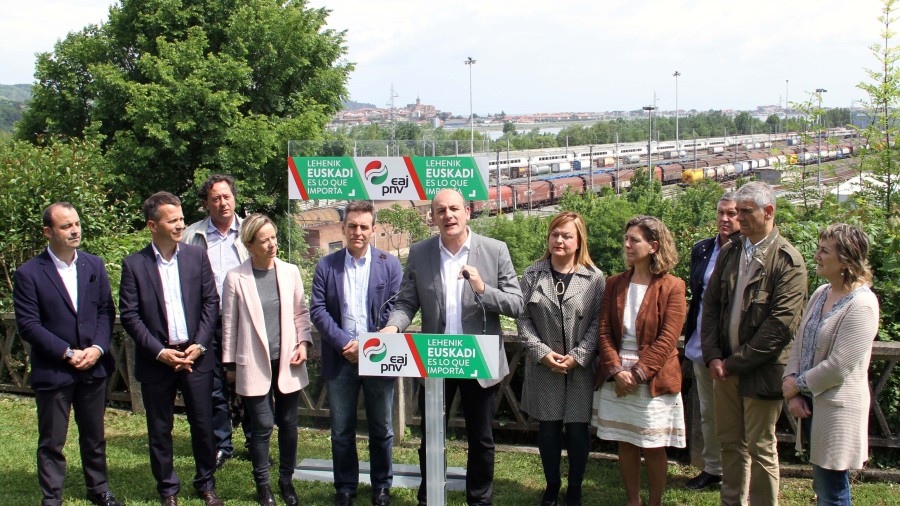 EAJ-PNVrentzat Abiadura Handiko Trena herri bezala hazteko etorkizuneko ardatz estrategikoa da