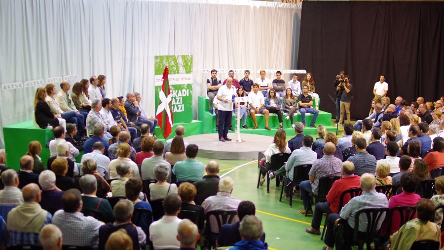 Ortuzar: “Ezker Abertzalea ondoan izan zein ez eta aurrez-aurre izanda ere, EAJk enpleguaren, bizikidetzaren eta autogobernuaren alde lan egingo du”