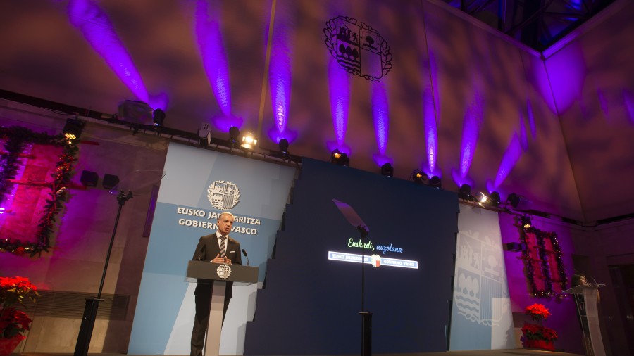 El Lehendakari reafirma el espíritu “auzolana” del Gobierno Vasco para hacer frente a los retos de país