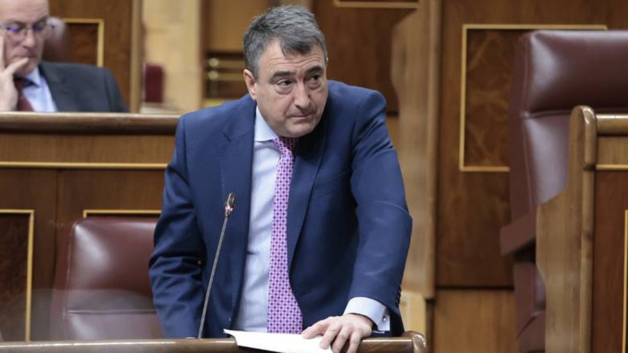 Aitor Esteban denuncia que el Gobierno “cierre en falso” el escándalo Pegasus al desdecirse de su compromiso de modificar la ley del CNI