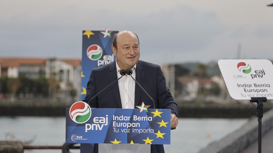 Ortuzar: “EAJ da euskal lurralde guztietan aurkeztuko den alderdi bakarra”